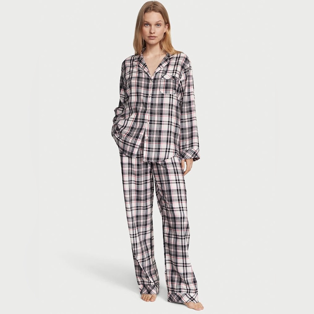 NWOT VS Flannel Plaid Pajama Set
